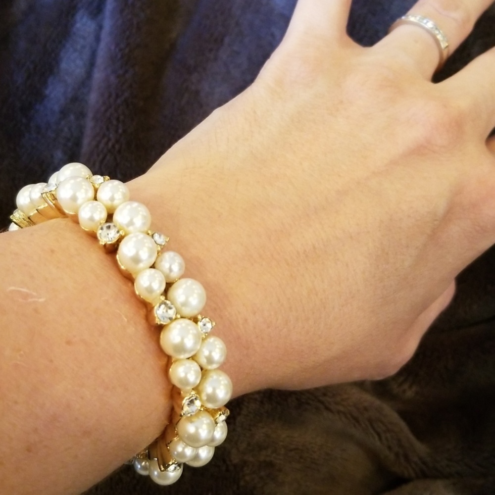NWT Anne Klein pearl & crystal tennis bracelet